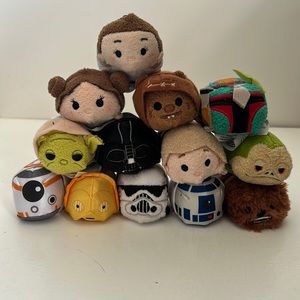 BUNDLE of 13 Star Wars Tsum tsums